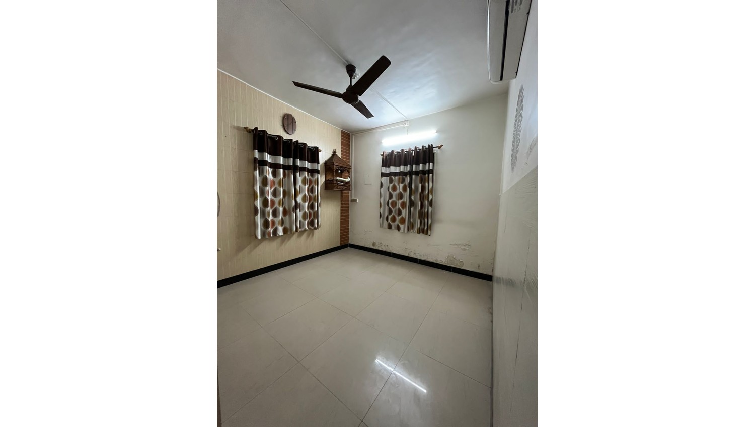 ₹25,000/Month 1 BHK Apartment for Rent in Royal Palms Estate, Goregaon East, Mumbai